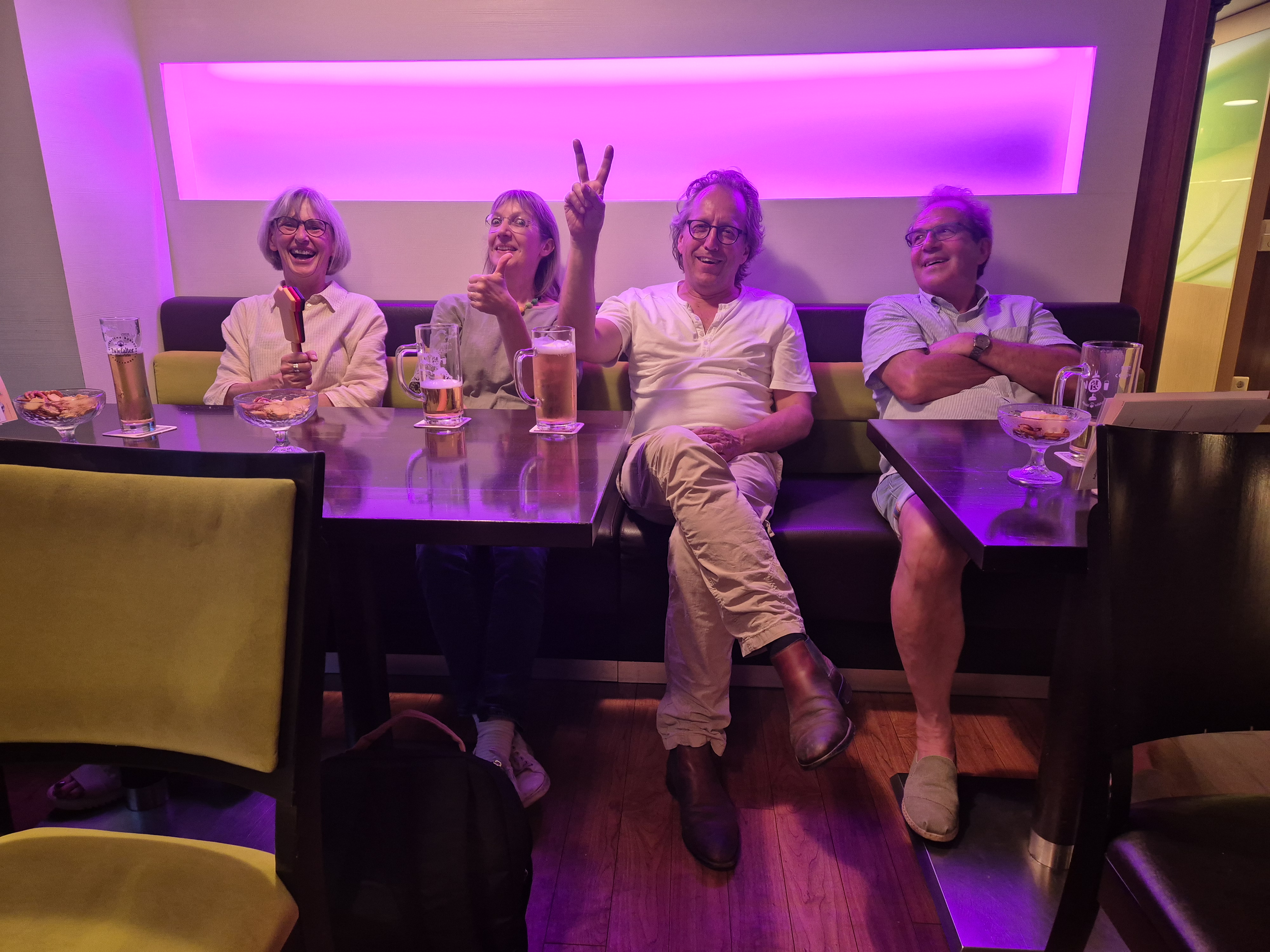 20240629 Fußbal schauen