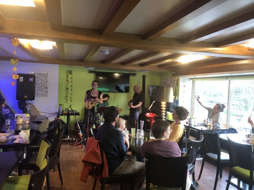 260406 MFM Konzert Laya